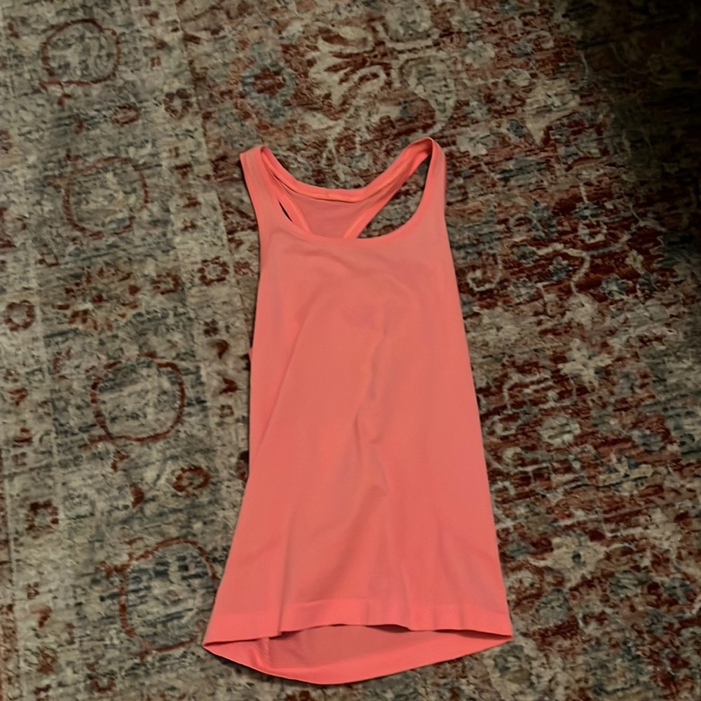 Lululemon tank top